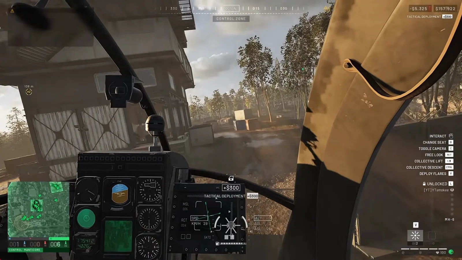WARDOGS 直升机 HUD 上 TACTICAL DEPLOYMENT 加三百美元收益行，右上同时显示红色负数与六位余额